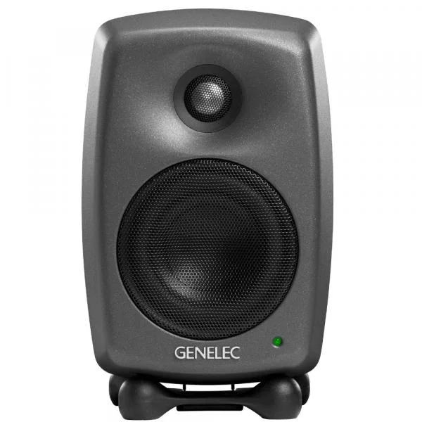 Genelec 8020DPM - la pièce Commander Maintenant