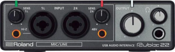 Authentique Roland Rubix 22