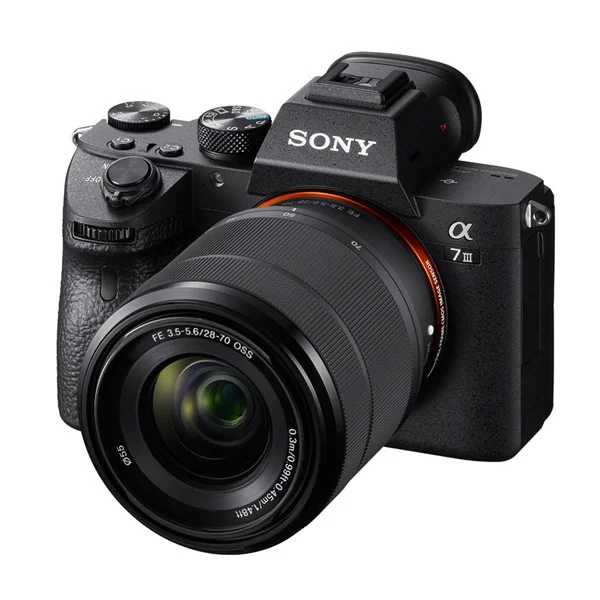 SONY ALPHA 7 III + FE 28-70mm f/3.5-5.6 OSS – Camera Remise