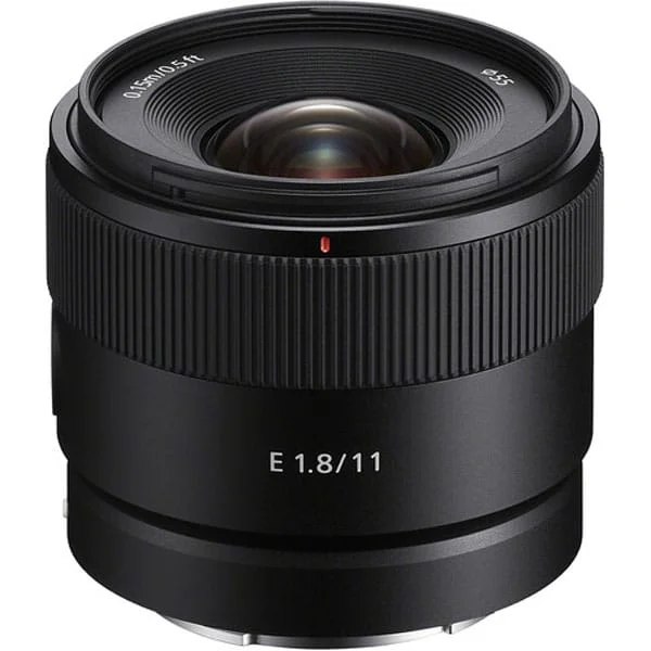 Sony E 11mm F1.8 Lens Jusqu'à Épuisement Des Stocks