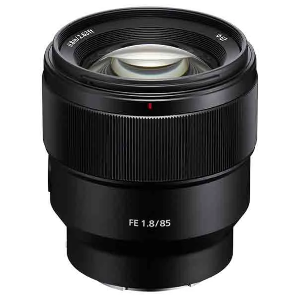 Quantité Limitée Sony FE 85mm f/1.8 Lens