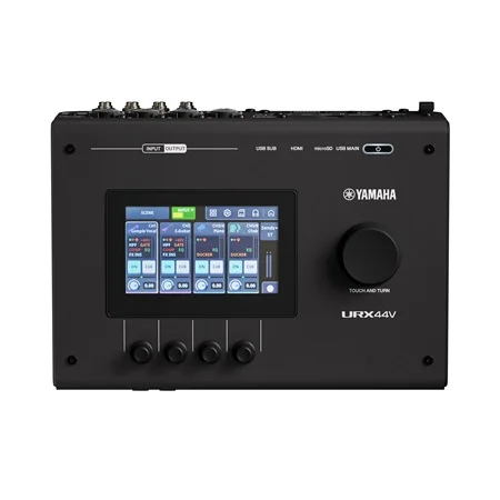 Yamaha URX44V interface audio vidéo USB-C noire Dernière Chance