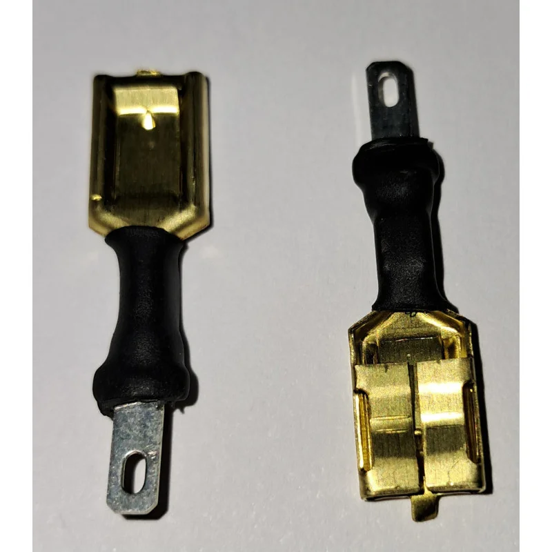 2 ADAPTATEURS COSSE FASTON 6.4 mm FEMELLE VERS COSSE 2.8 mm MALE Expédié Aujourd'hui