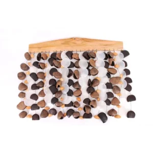 Offre Spéciale Chimes graines pangi, entada, kenari et coquillage 50cm