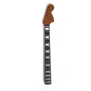 Authentique Manche Stratocaster CBS en érable torréfié, touche palissandre, verni