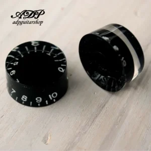 Dernière Chance 2 Boutons Speed Knobs Plexi fond Noir Non Graves Metrique 18 splines style LP SG Asiatiques